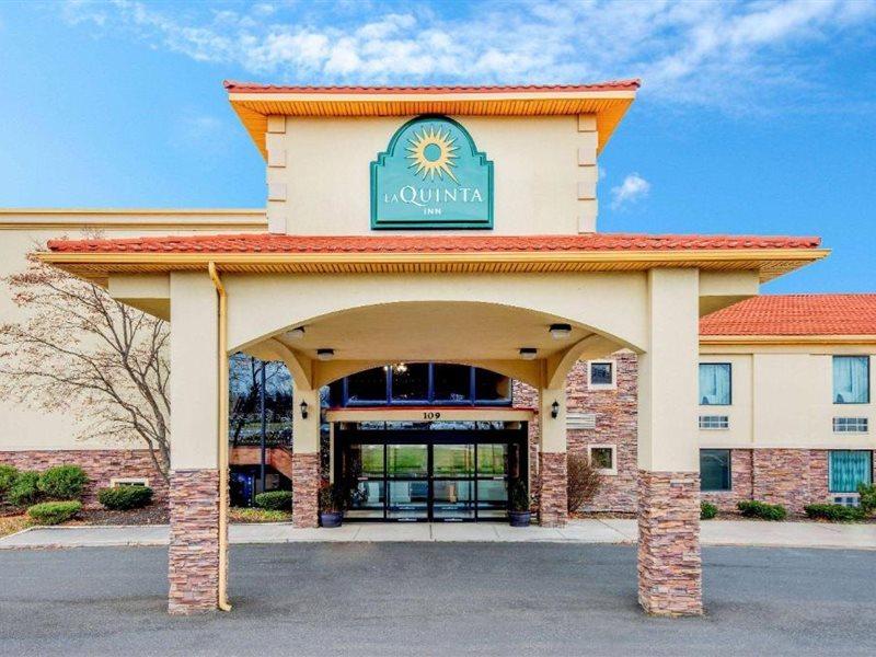 La Quinta Inn By Wyndham West Long Branch Nj Shore Area Экстерьер фото