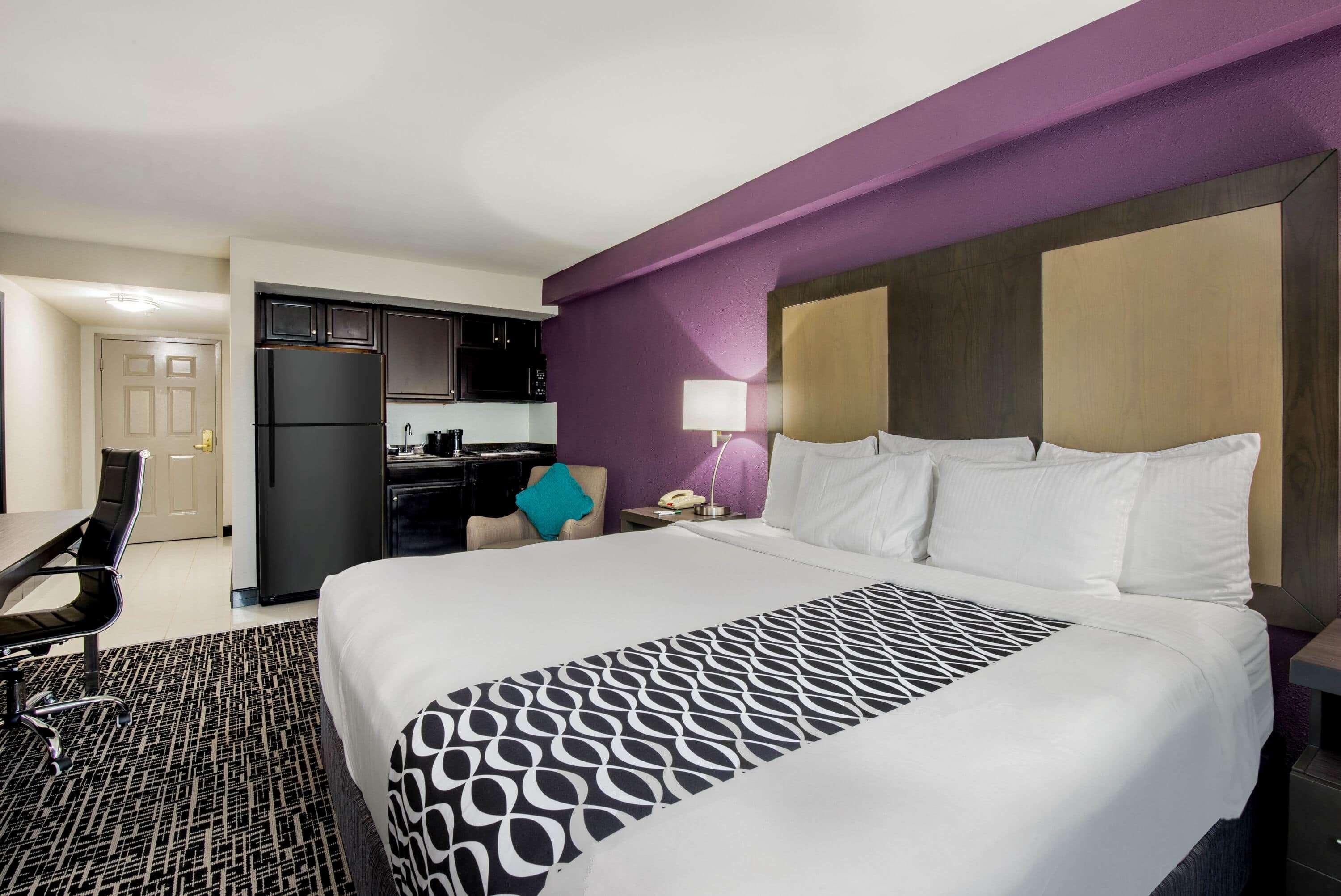 La Quinta Inn By Wyndham West Long Branch Nj Shore Area Экстерьер фото