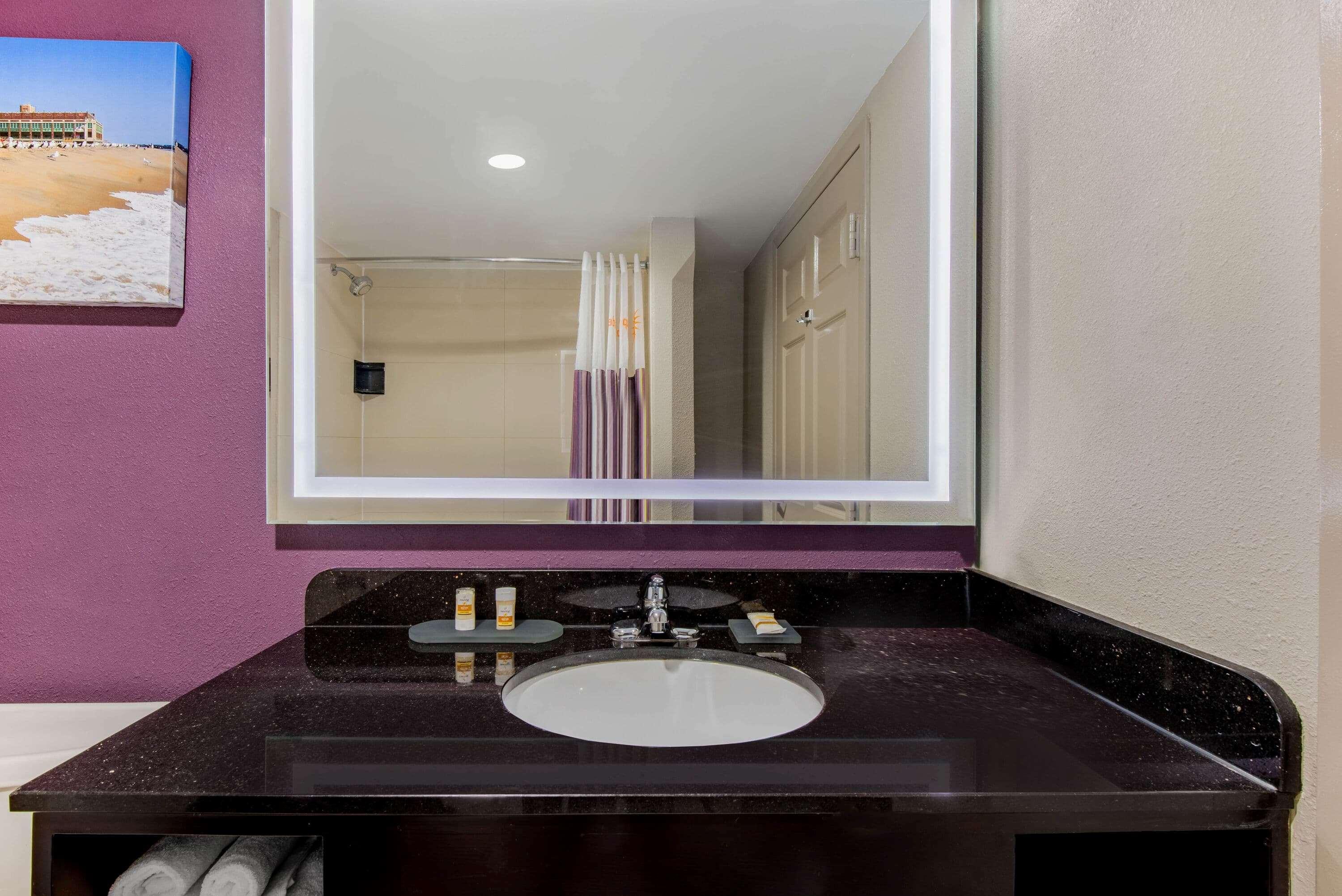 La Quinta Inn By Wyndham West Long Branch Nj Shore Area Экстерьер фото